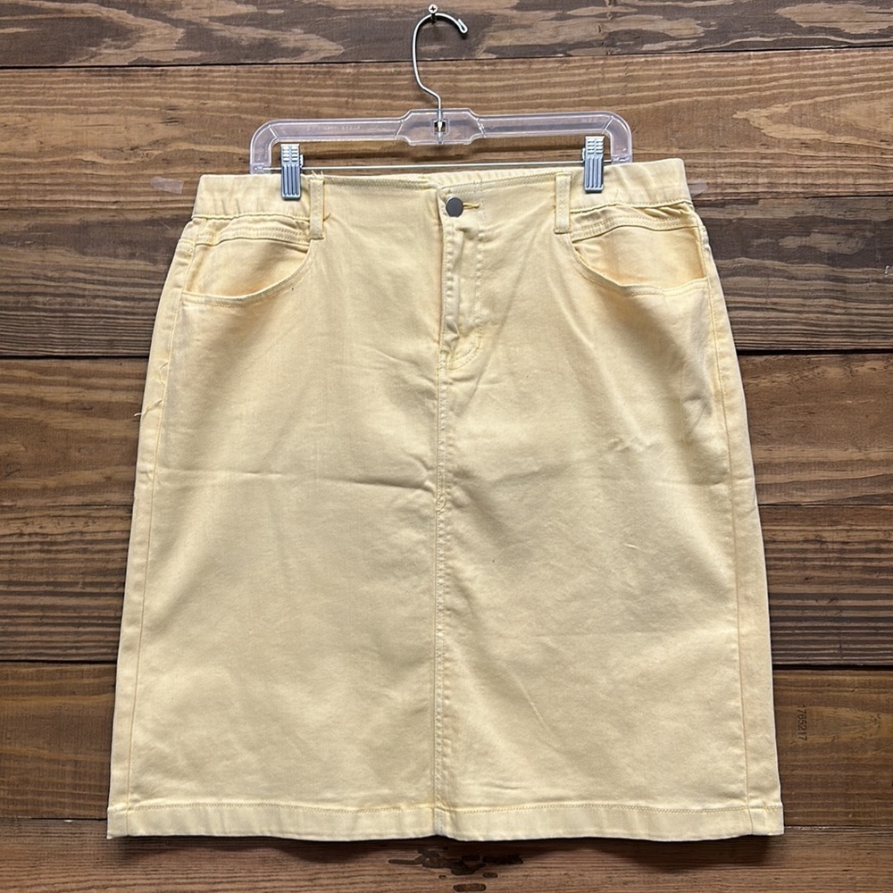 Cato Skirt - Picture 3 of 11